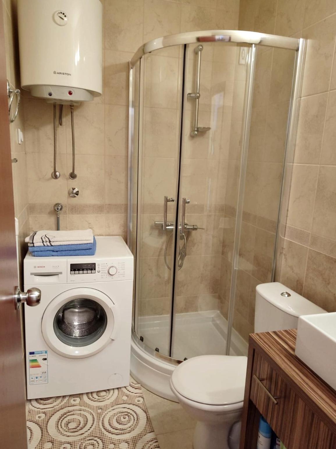 Apartman Lux Sneznik Vrnjačka Banja Exterior foto